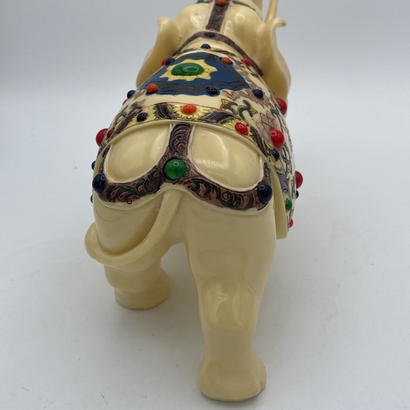 Lucky trunks up beaded elephant resin plastic home decor 8x6” hand painted - Picture 4 of 9